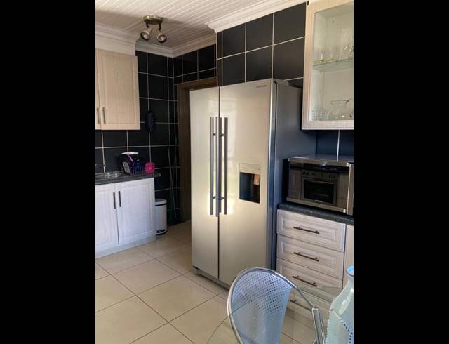 3 BEDROOM HOUSE FOR SALE IN VANDERBIJLPARK CW 6